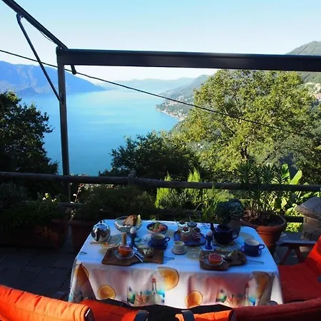 Casa Ai Ghiri Vakantiehuis Cannero Riviera