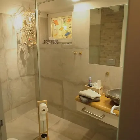 Casa Ai Ghiri Vakantiehuis Cannero Riviera